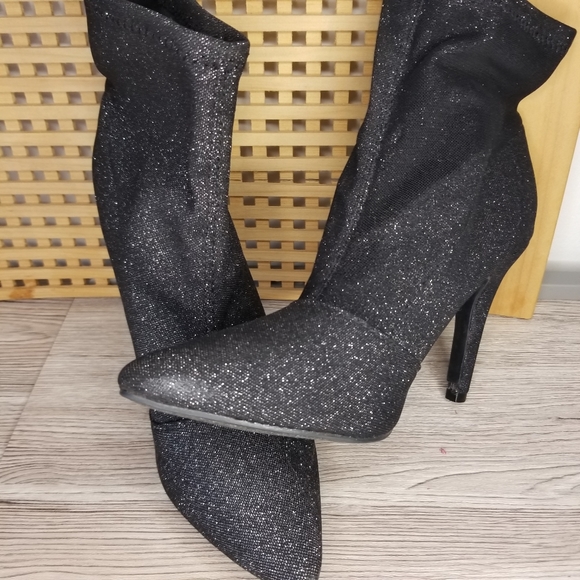 Brash black sparkle sock ankle booties Size 6.5 - Picture 3 of 9